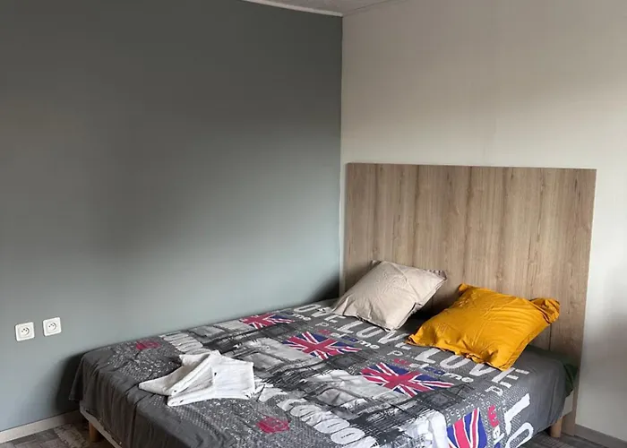 Cocon Elegance Μονπελιέ